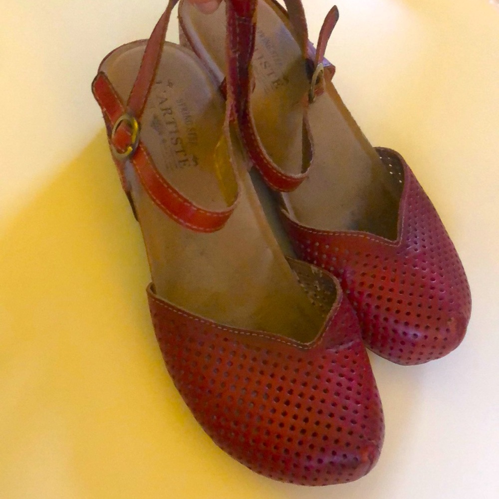 L’Artiste Clogs